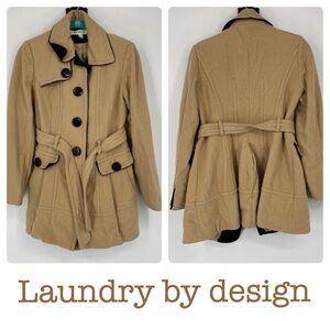 laundry by design wool peacoat tan w/ black velvet button closure belted